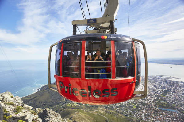 Cape Town Mega Pass (Bus + entrée à 80 attractions principales)